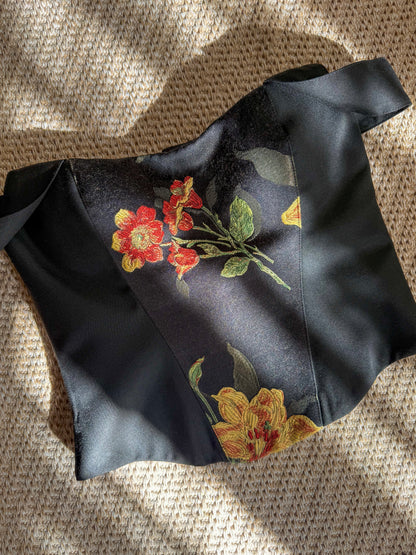 ARTEMISA / Jardin Oscuro