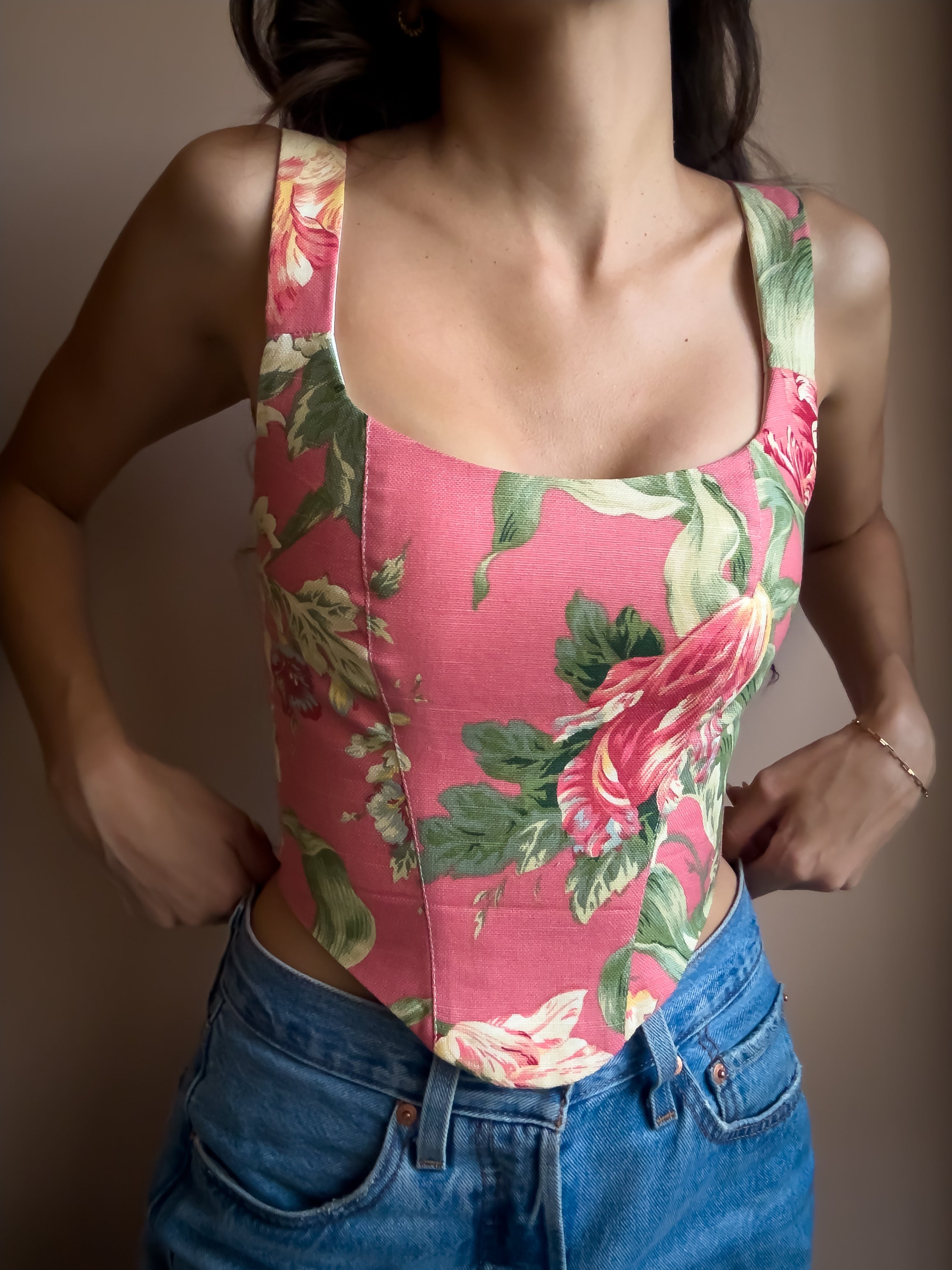 AMELIA / Pink Lemonade