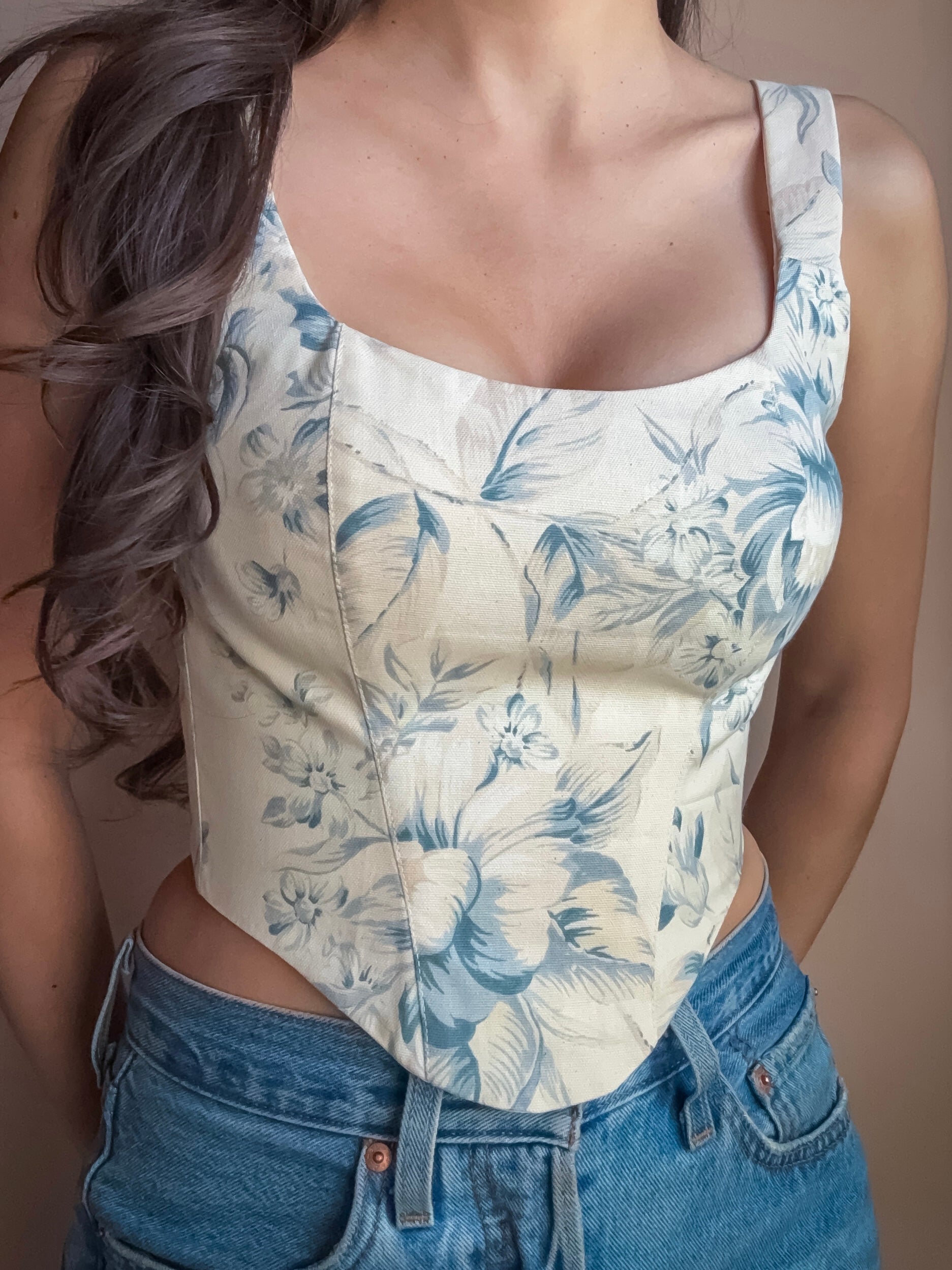AMELIA / Deep Flower