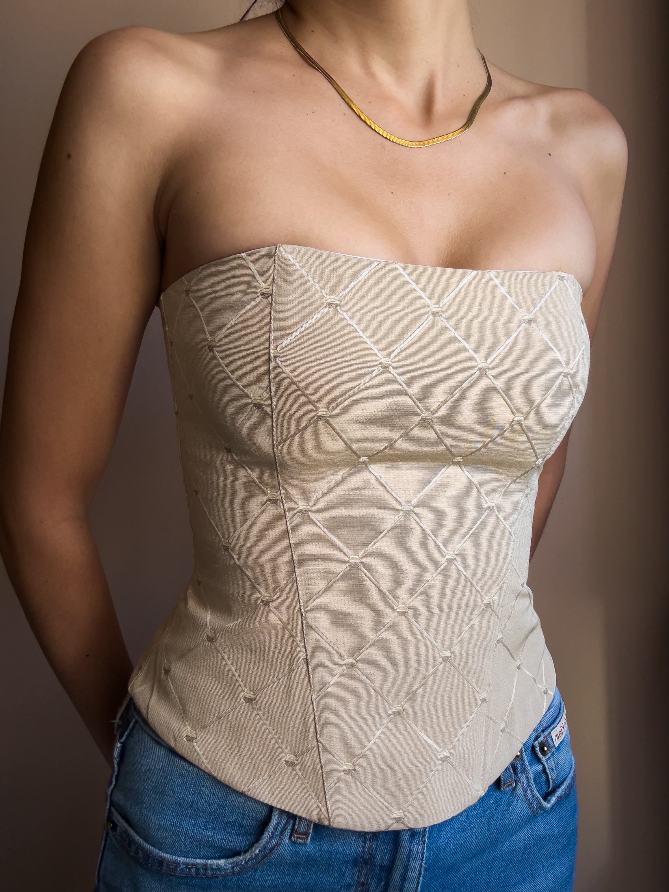 PERONA / Formal Beige