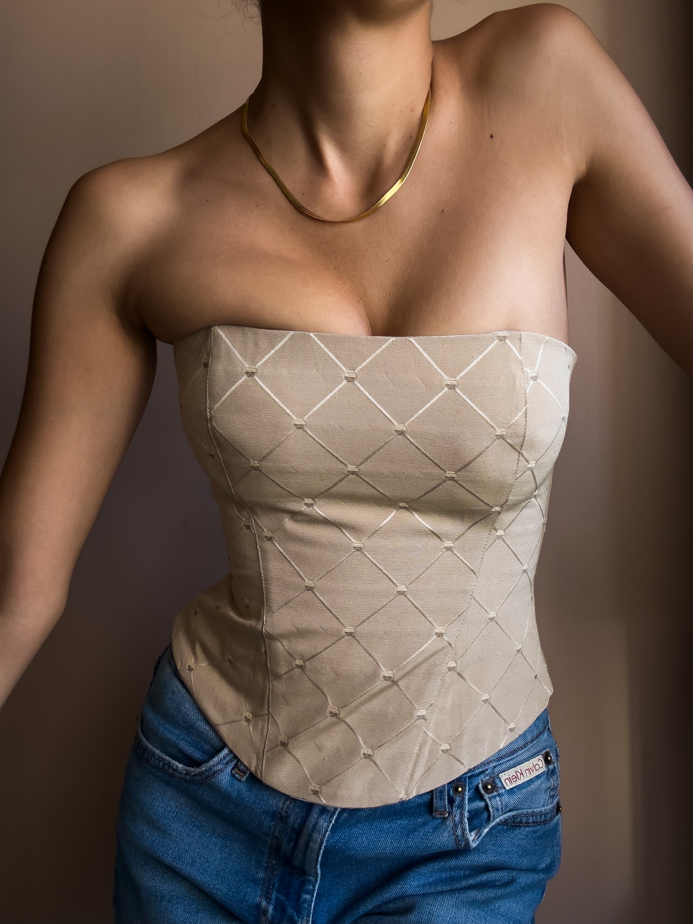 PERONA / Formal Beige