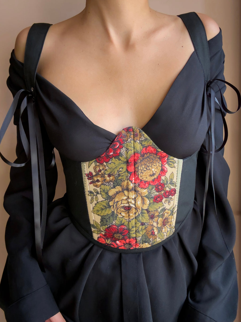 UNDERBUST / Vintage Bouquet
